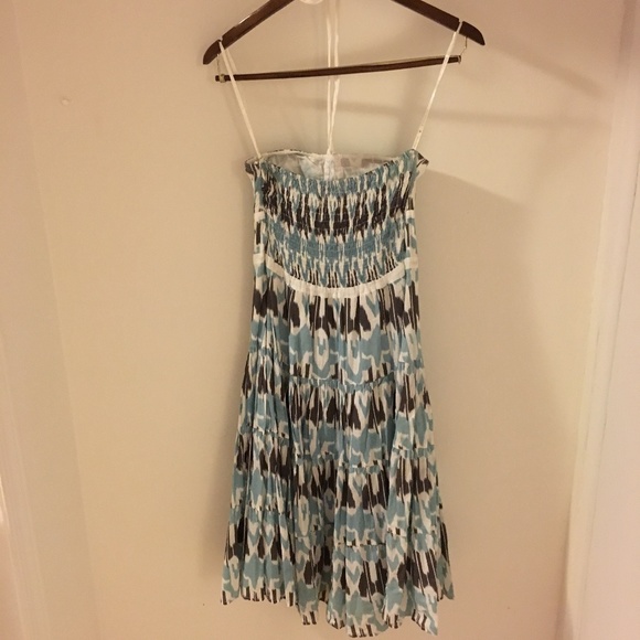 BCBGirls Printed Midi Dress - Picture 5 of 10